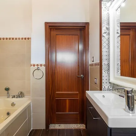 Samperez Piscina Jardin 5 12 Personas بيت للعطل